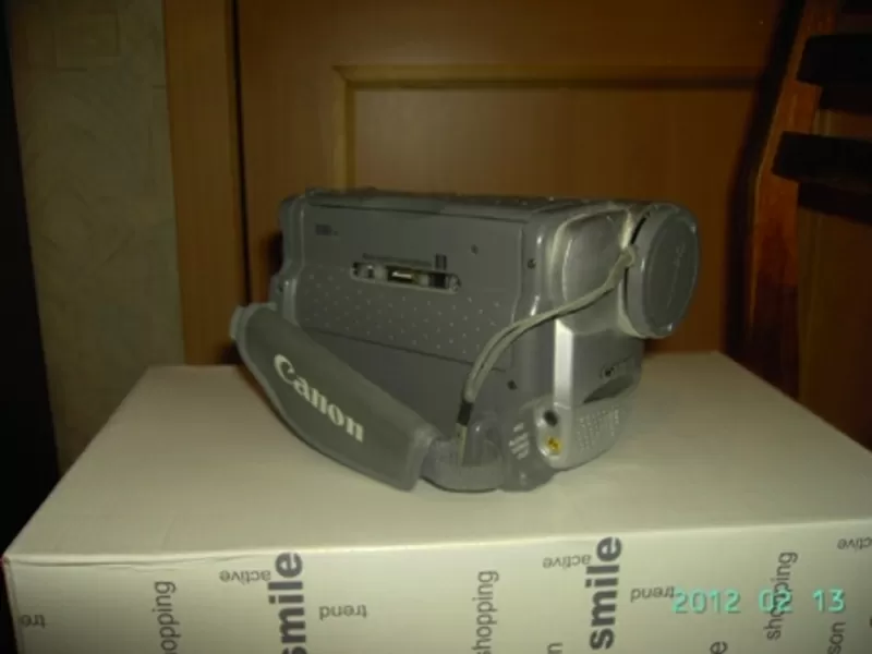 Видеокамера Canon G1000 в отличном состоянии 2